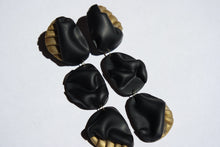 Load image into Gallery viewer, RANGE (black/gold)