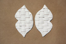 Load image into Gallery viewer, LUSH- white basketweave